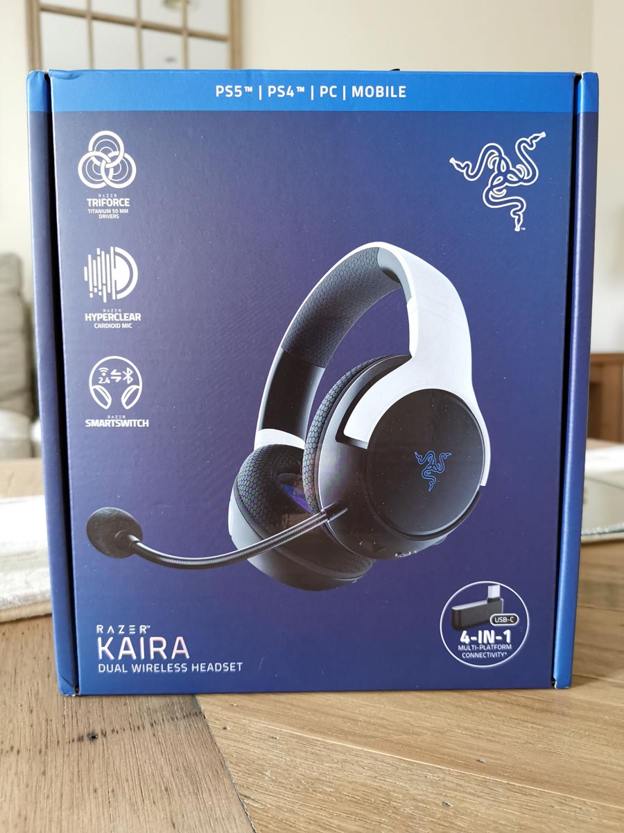 Razer Kaira Wireless Gaming Headset for Xbox Series X|S, Xbox One: Triforce  Titanium 50mm Drivers - Cardioid Mic - Breathable Memory Foam Ear Cushions