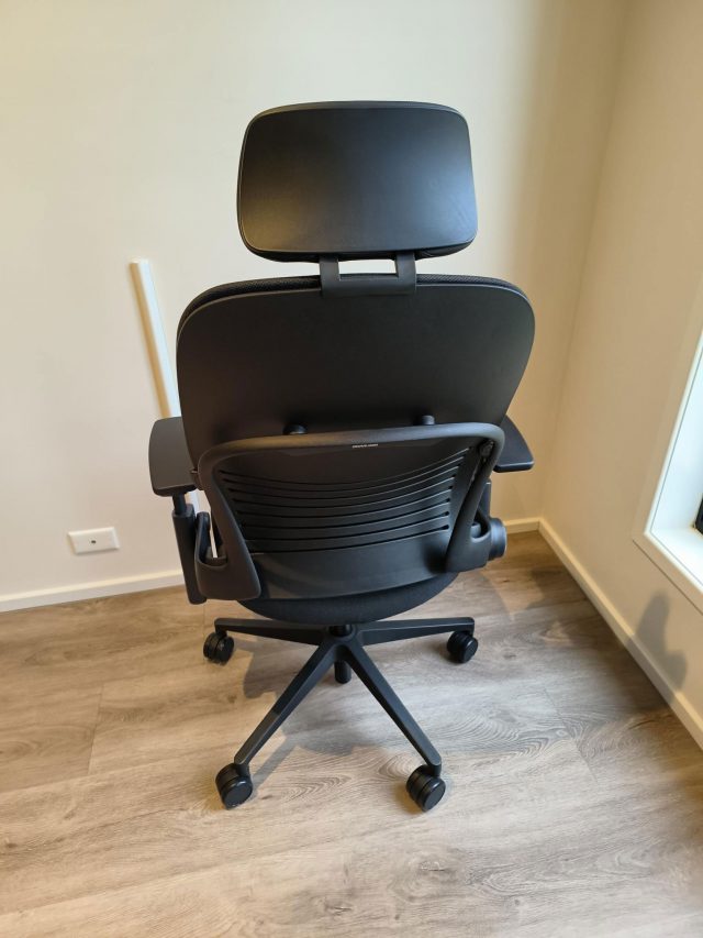 SteelCase Leap Ergonomic Office Chair Review SteelCase Impulse Gamer