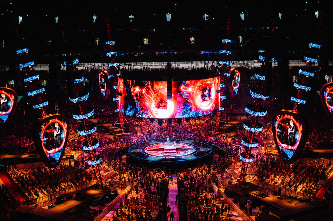 ED SHEERAN MELBOURNE MCG CONCERT BREAKS AUSTRALIAN RECORD FOR MOST