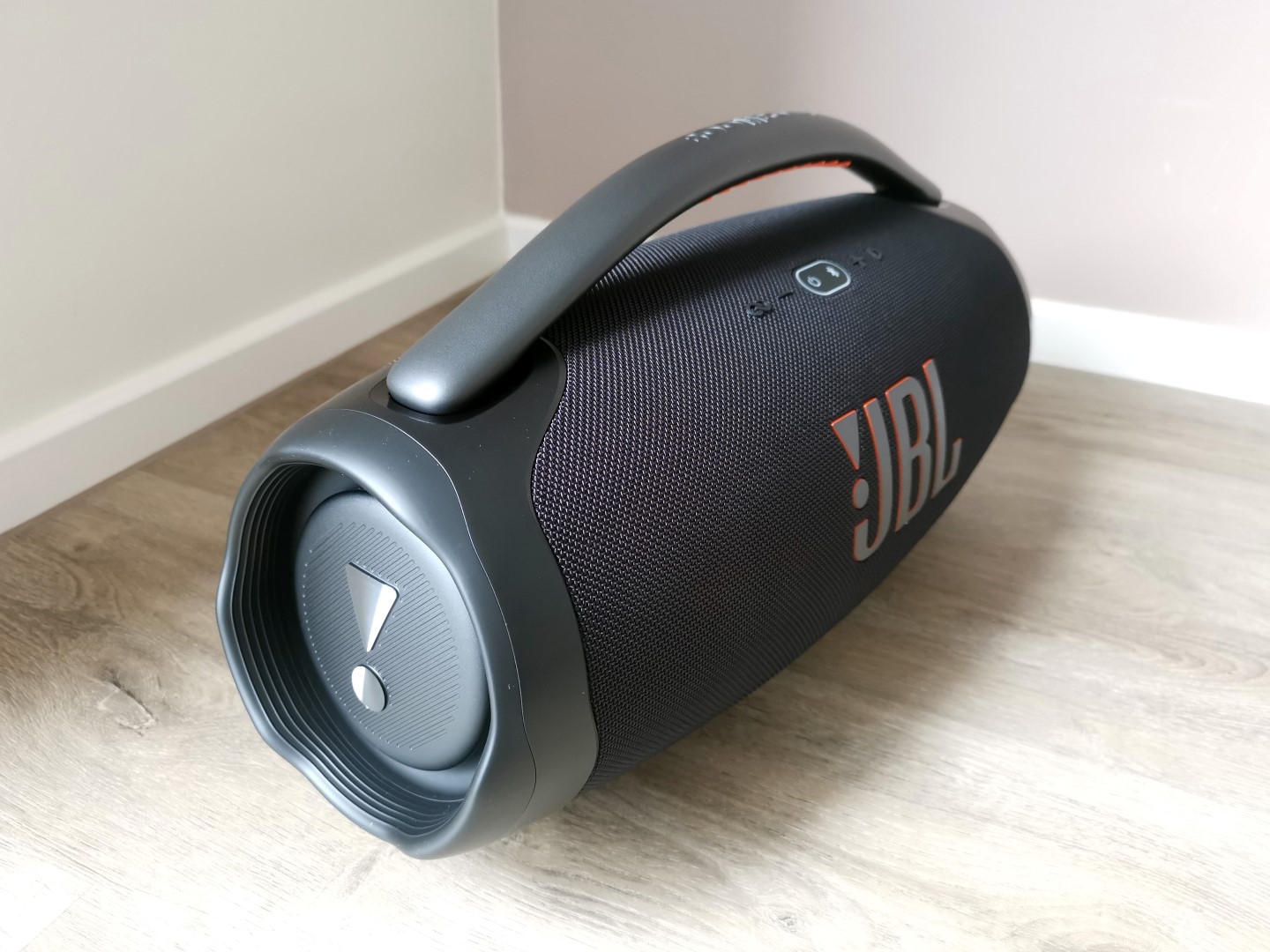 JBL Boombox review