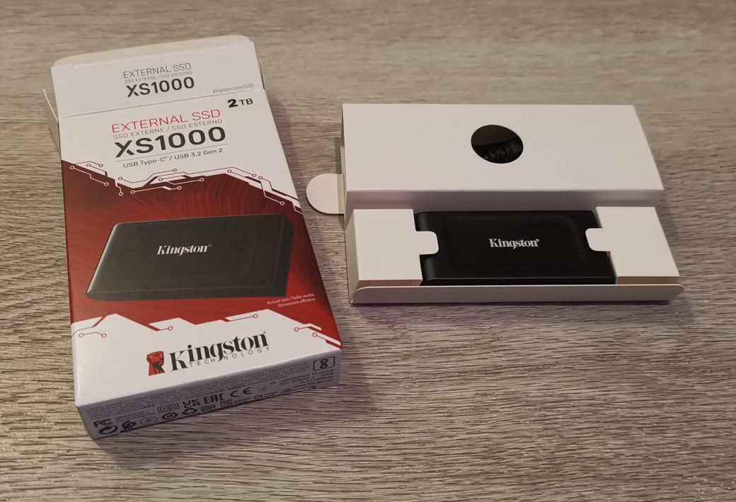 Kingston XS1000 External SSD - Photo Review