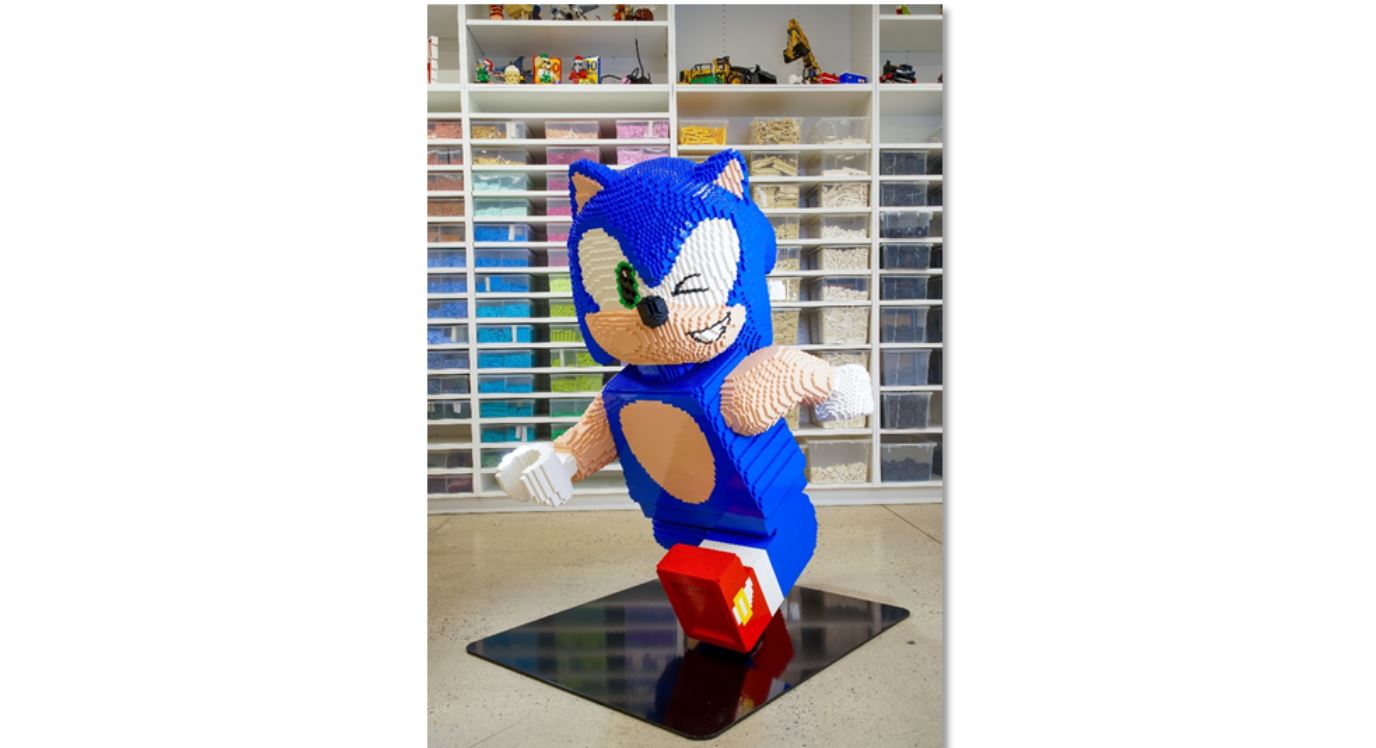 Celebrate the launch of Sonic Superstars by building your own Lego Sonic  and maybe win a prize — Maxi-Geek