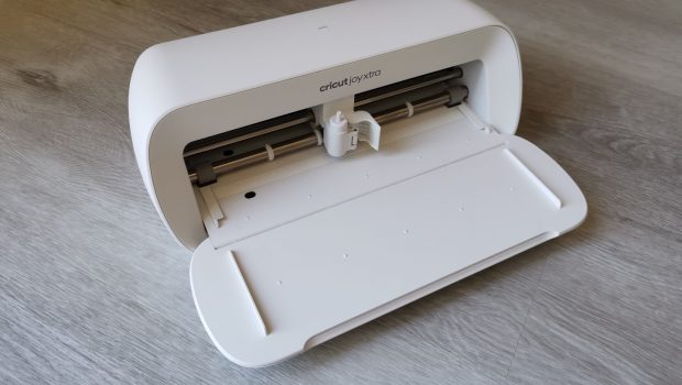 Cricut Joy Xtra Smart Cutting Machine