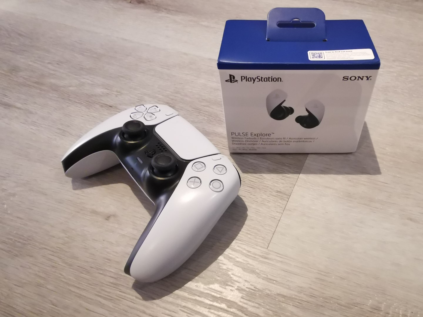 Unboxing de Pulse 3D, el auricular oficial de PlayStation 5