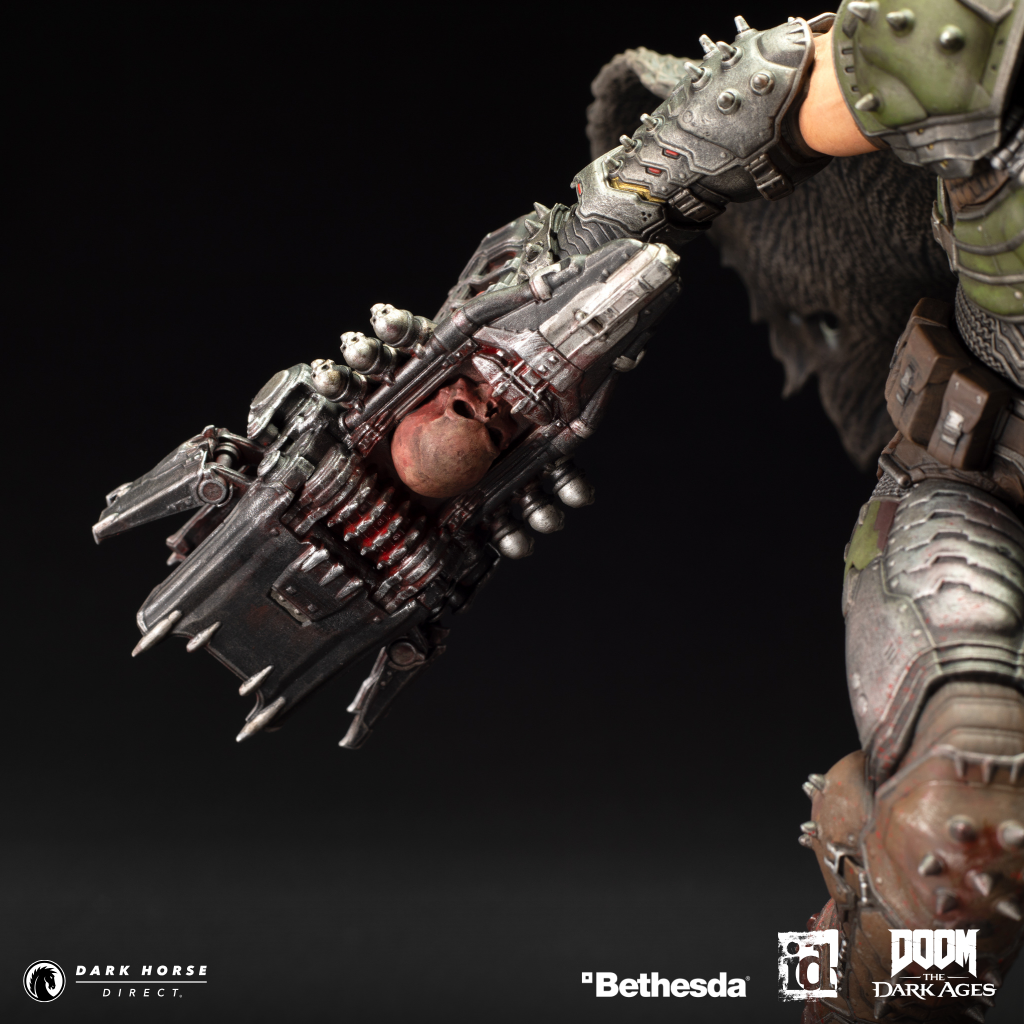 HELL WILL KNOW FEAR: DARK HORSE DIRECT EXCLUSIVE DOOM SLAYER PVC